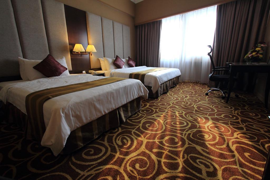Mega Hotel Sdn Bhd Miri Kamer foto